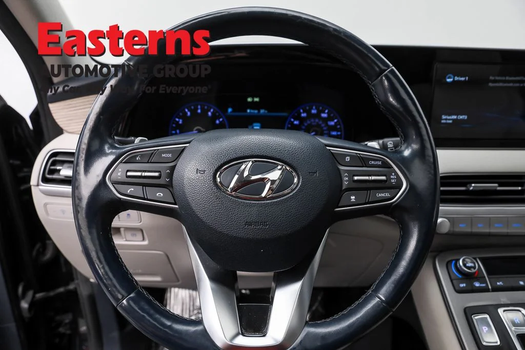 Used 2022 Blue Hyundai SEL image 10