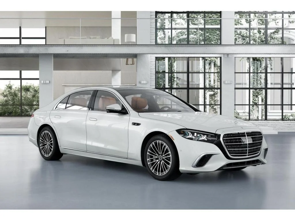 New 2027 White Mercedes-Benz S 580 image 11
