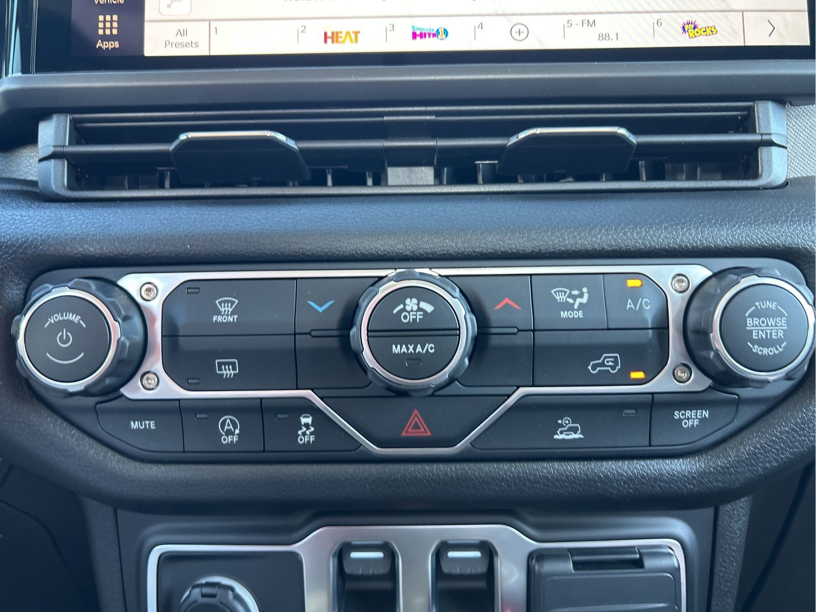 2026 Jeep Wrangler 2-Door Sport - Photo 19