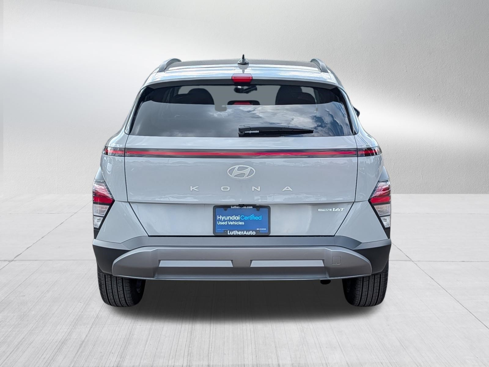 Certified Used 2026 Cyber Gray Metallic Hyundai SEL Premium image 6