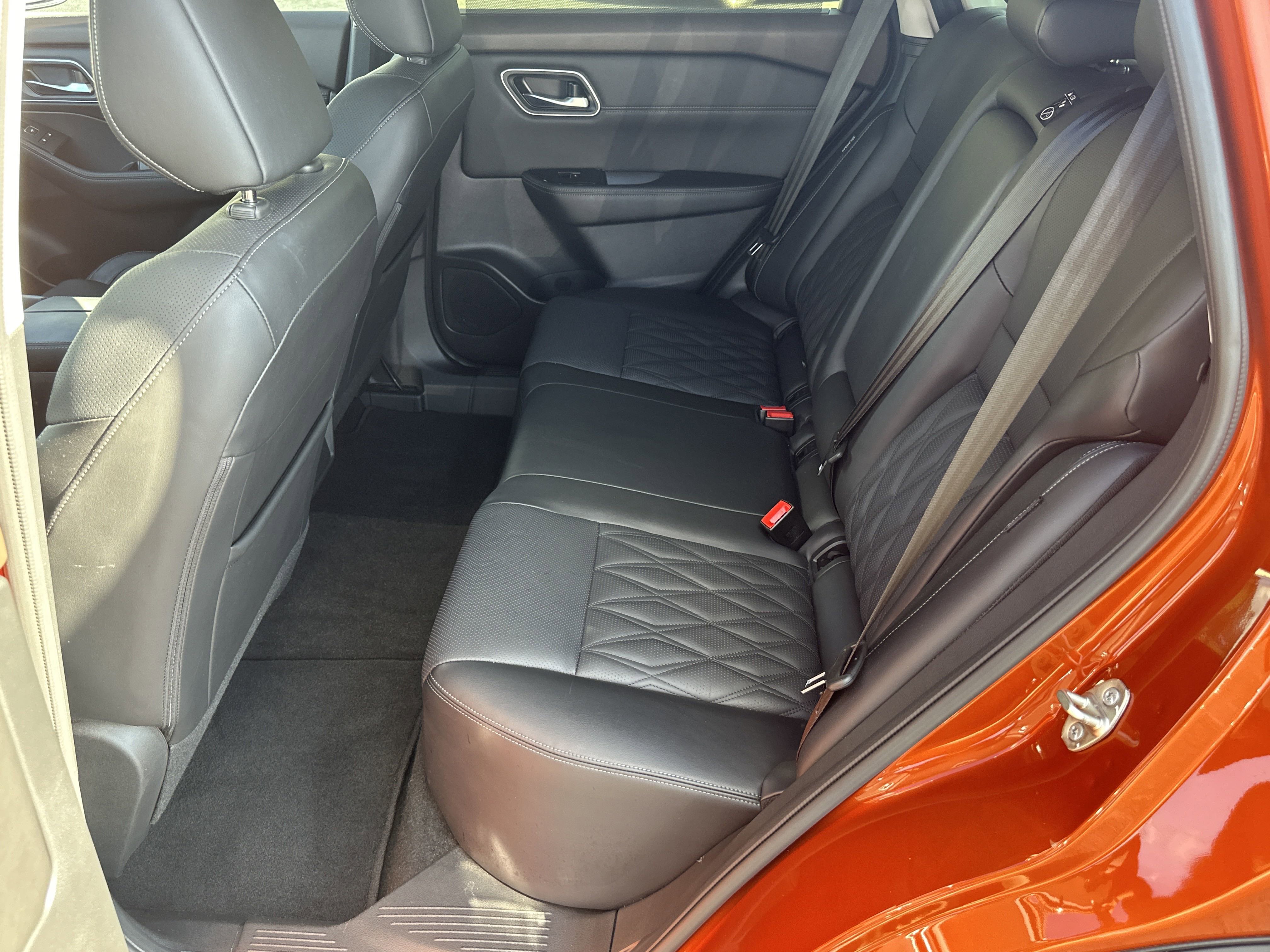 2023 Nissan Rogue Platinum - Photo 23