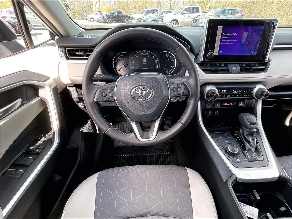 Used 2023 Silver Sky Metallic Toyota XLE image 16