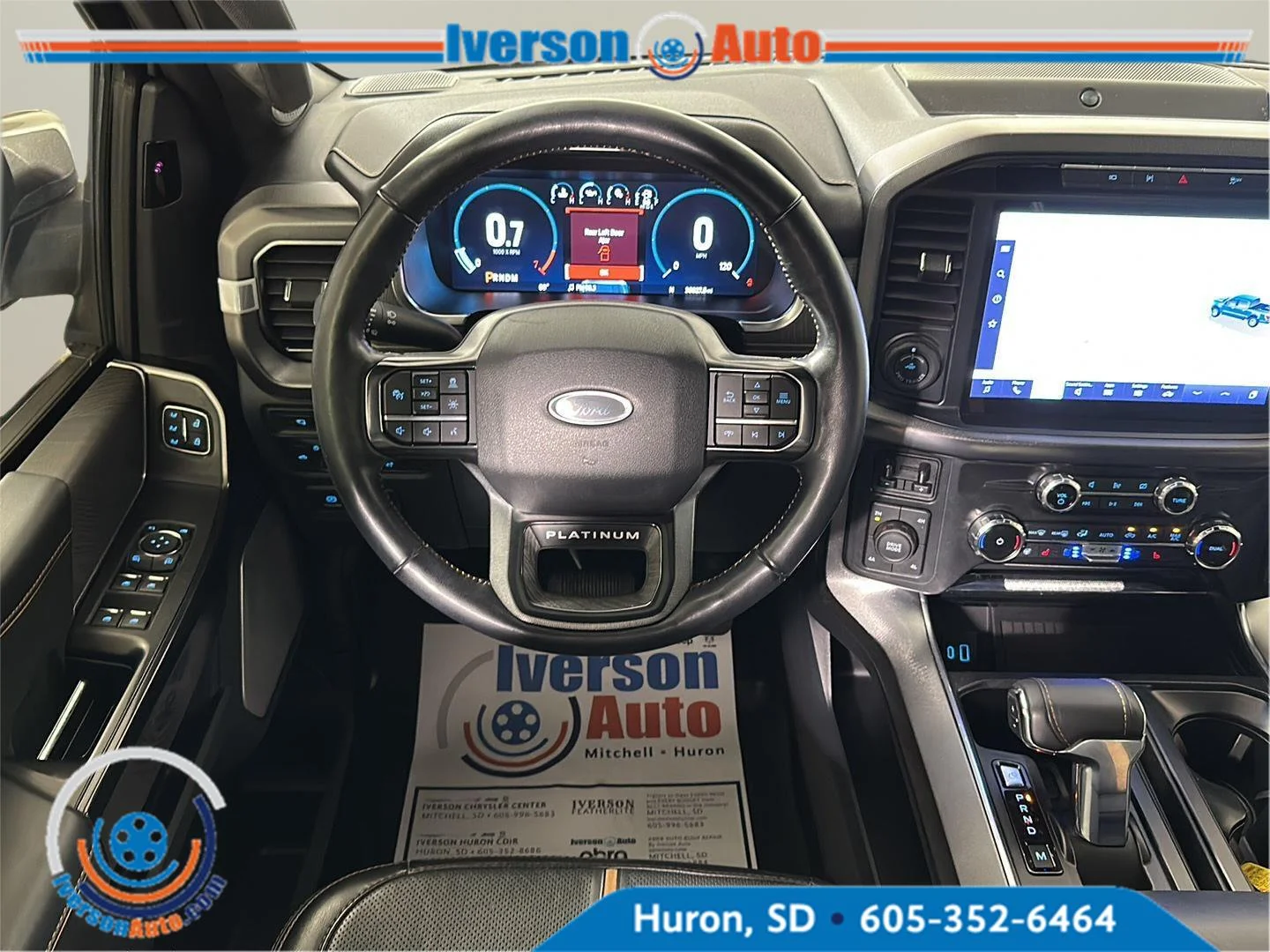 Used 2022 Star White Metallic Tri-Coat Ford Platinum image 25