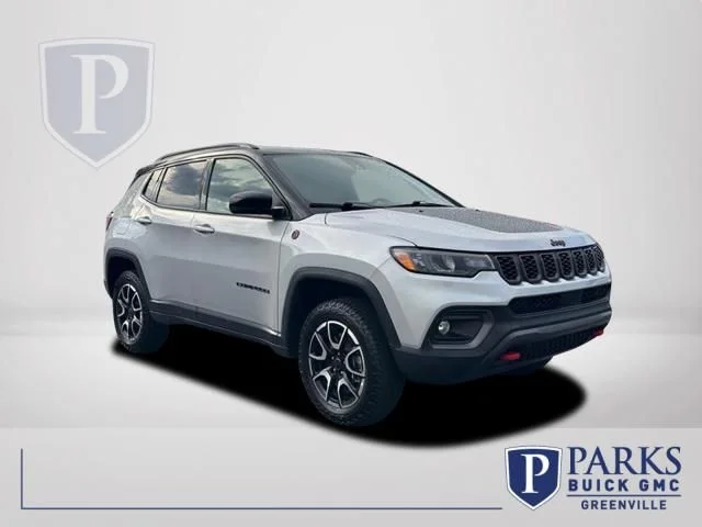 Used 2025 Silver Jeep Trailhawk image 1
