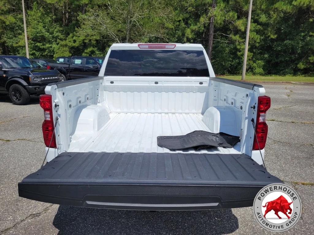 Used 2023 White Chevrolet LT image 14