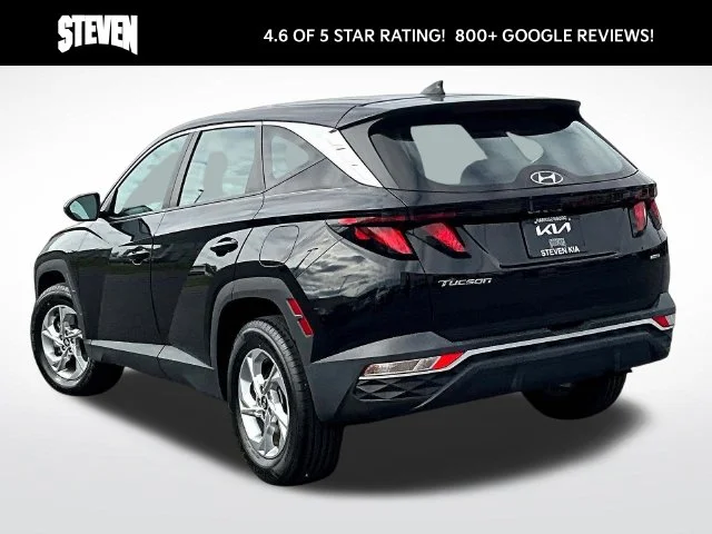 Used 2023 Black Hyundai SE image 4