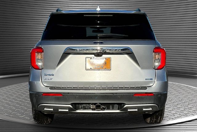 Used 2020 Silver Ford XLT image 5