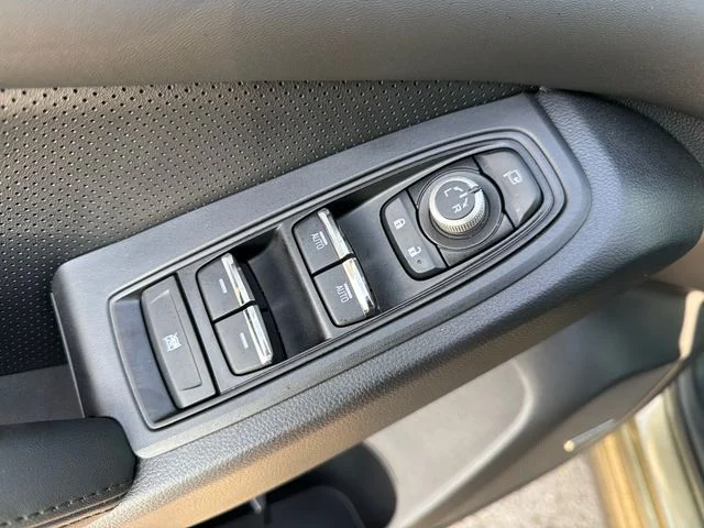 Used 2026 Brown Subaru Onyx Edition Touring image 18