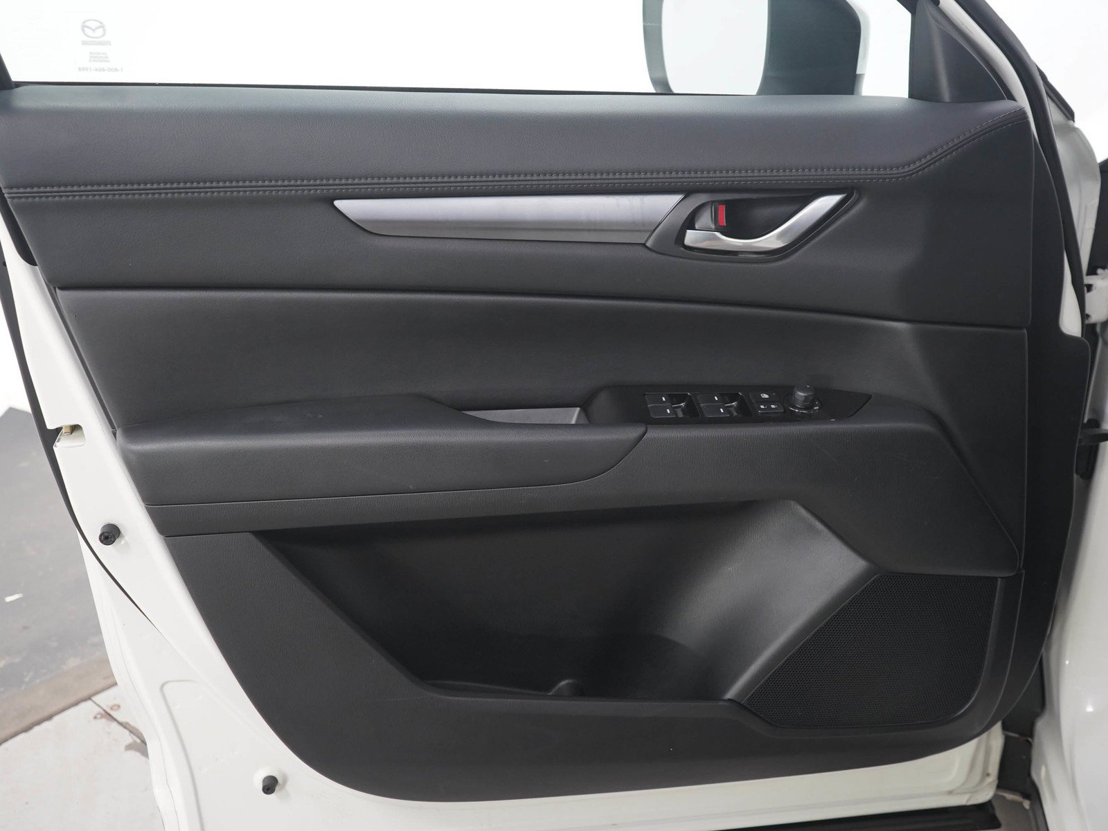 Used 2025 Rhodium White Metallic Mazda 2.5 S Preferred Package image 20
