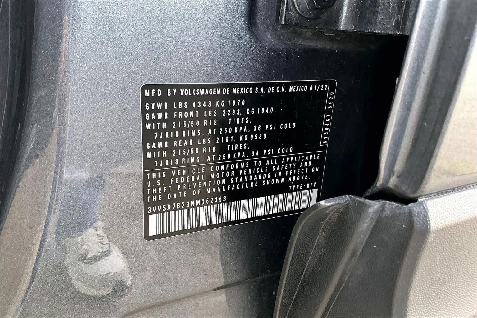 Used 2022 Platinum Gray Metallic Volkswagen SE image 35