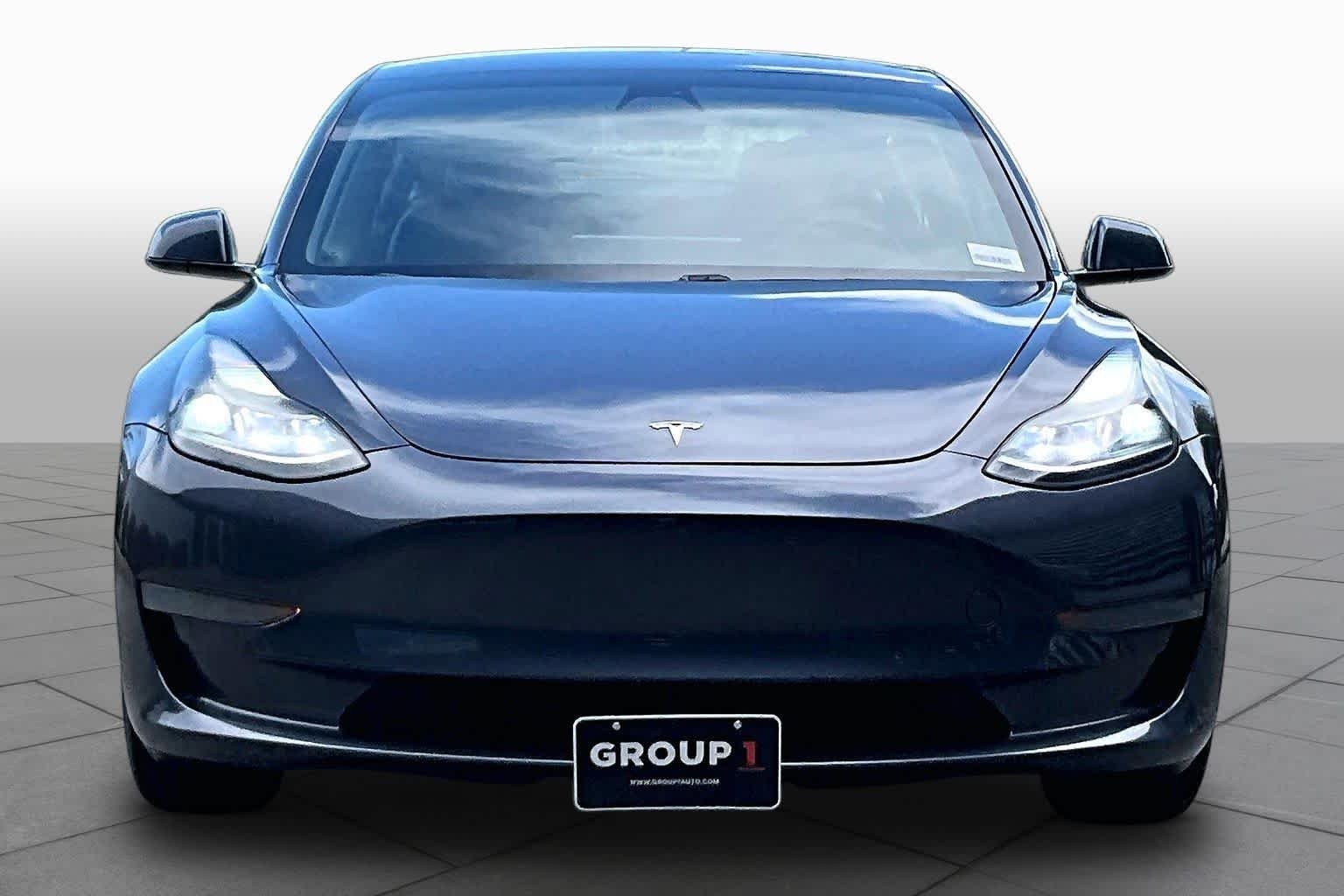 Used 2021 Deep Blue Metallic Tesla Standard Range Plus image 3