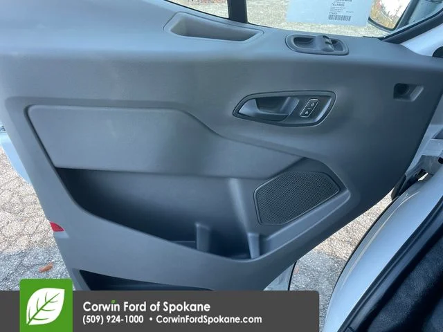New 2026 Oxford White Ford Base image 19