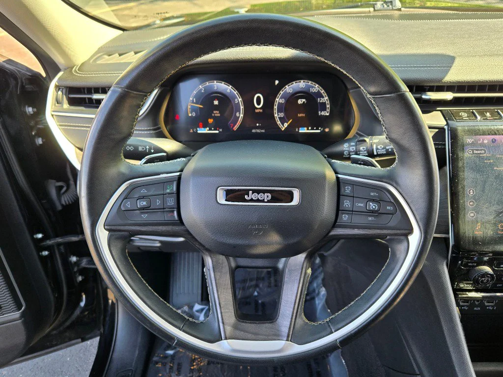 Used 2021 Black Jeep Limited 4x4 image 35
