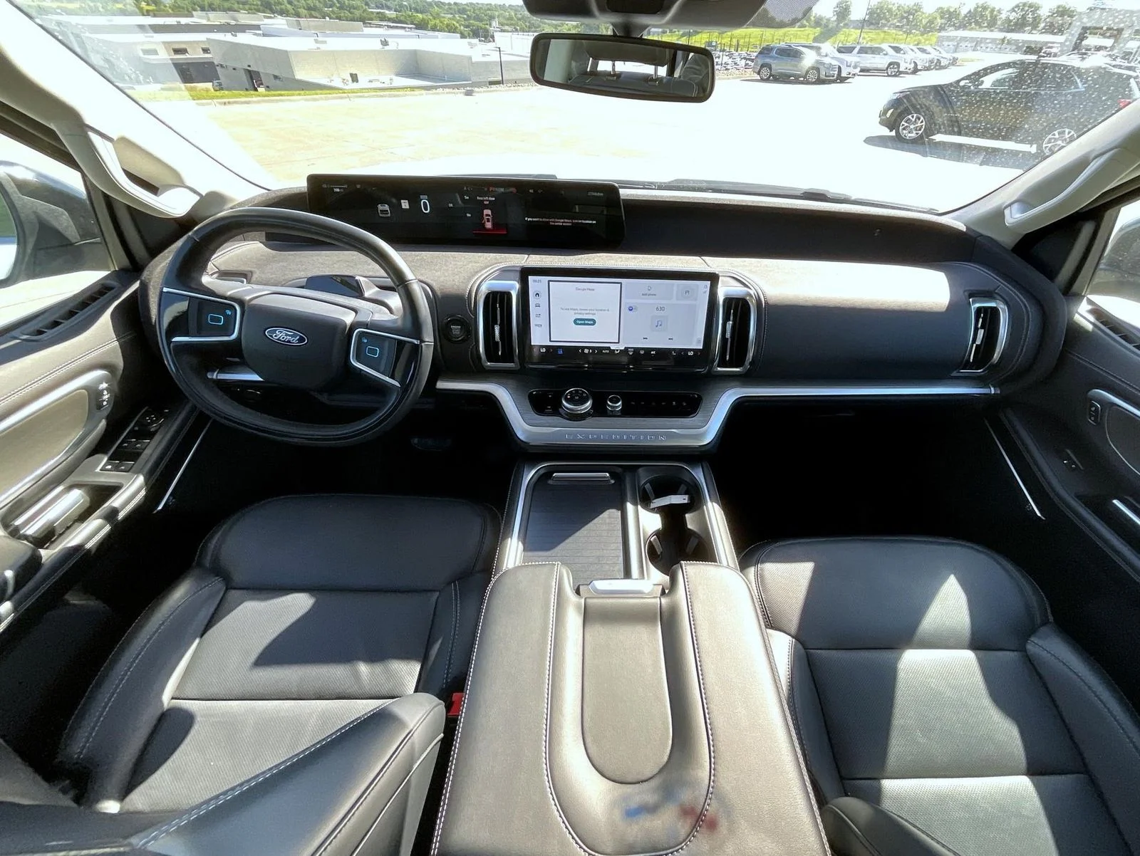 Used 2025 Silver Ford Platinum image 15