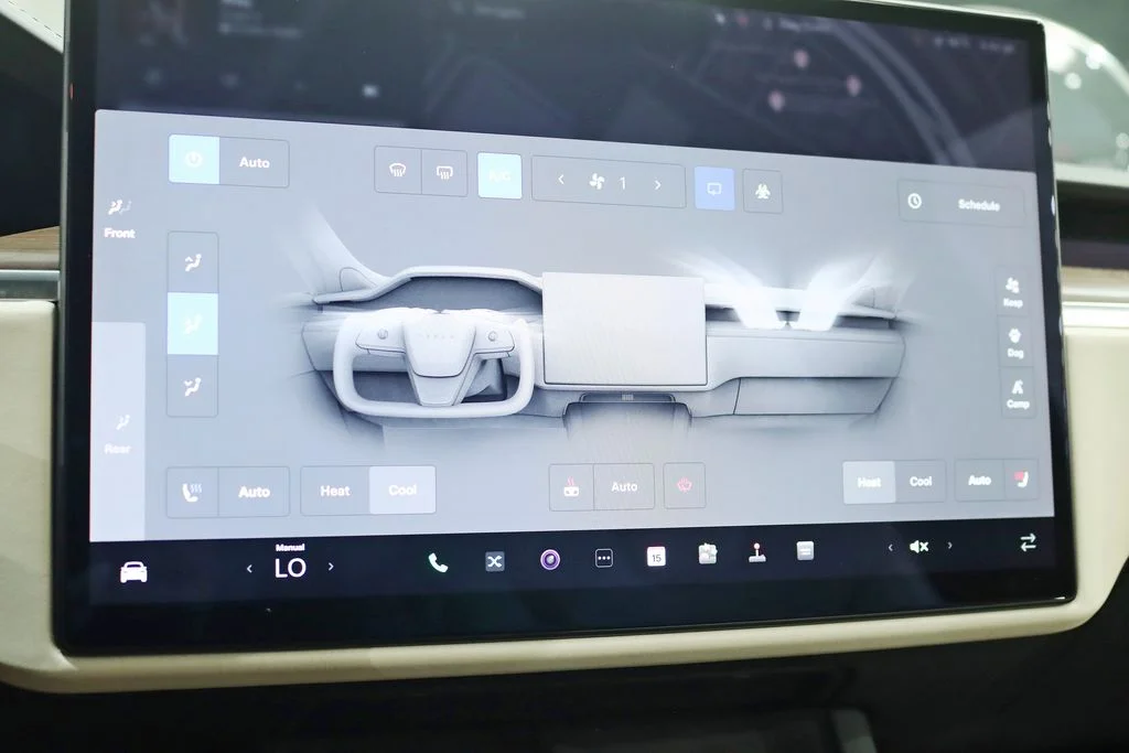 2022 Tesla Model X Base