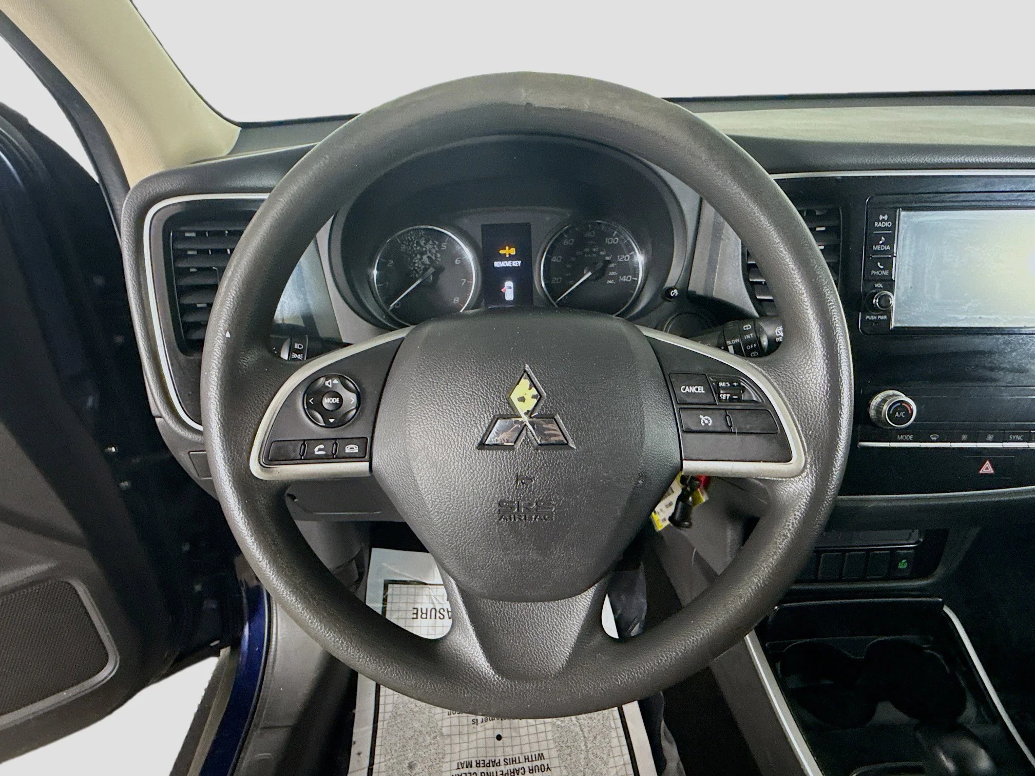 Used 2020 Cosmic Blue Metallic Mitsubishi ES image 9