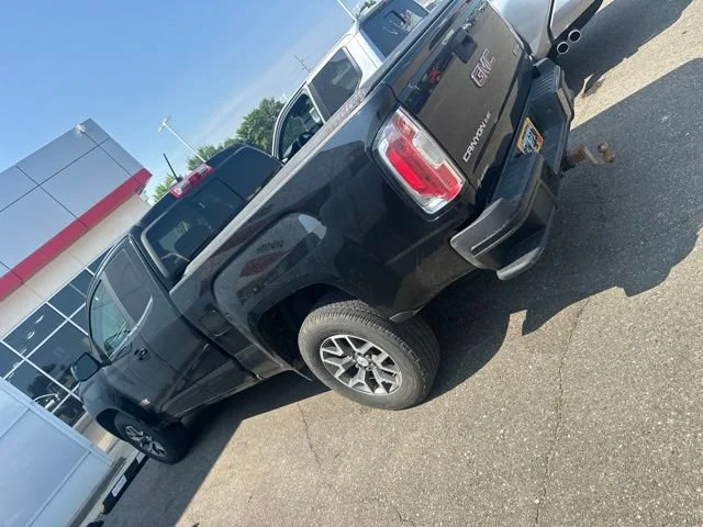 Used 2020 ONYX BLACK GMC 4WD All Terrain w/Cloth image 4