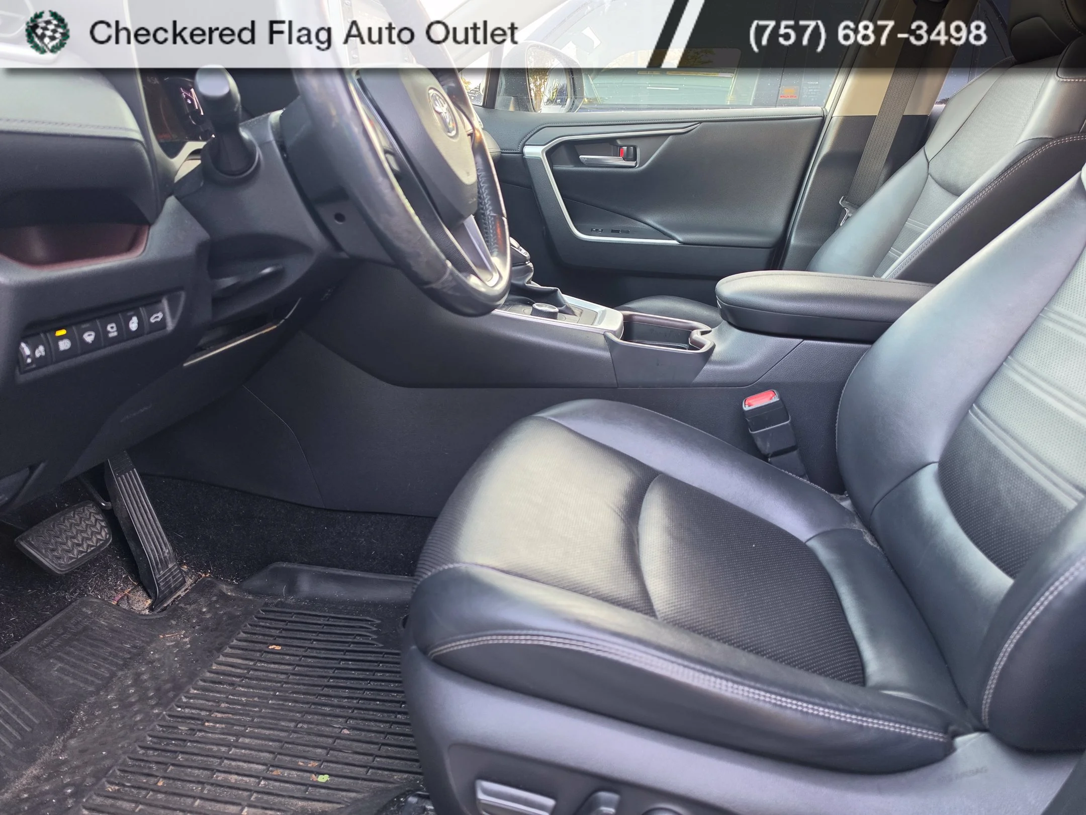Used 2019 Blizzard Pearl Toyota Limited image 8