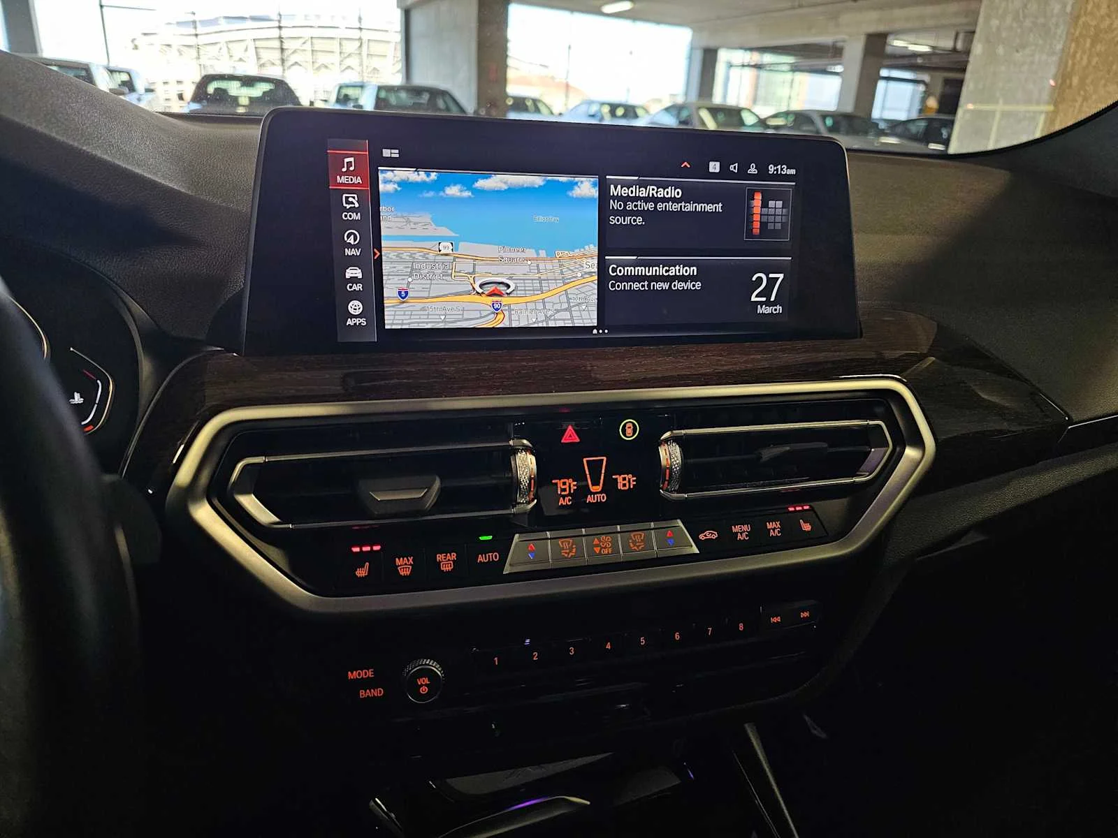 Used 2022 Dark Graphite Metallic BMW xDrive30i image 15