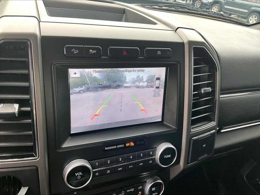 Used 2018 Silver Ford XLT image 16