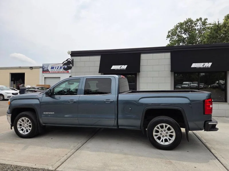 Used 2014 Blue GMC SLE Pickup 4D 6 1/2 ft image 6