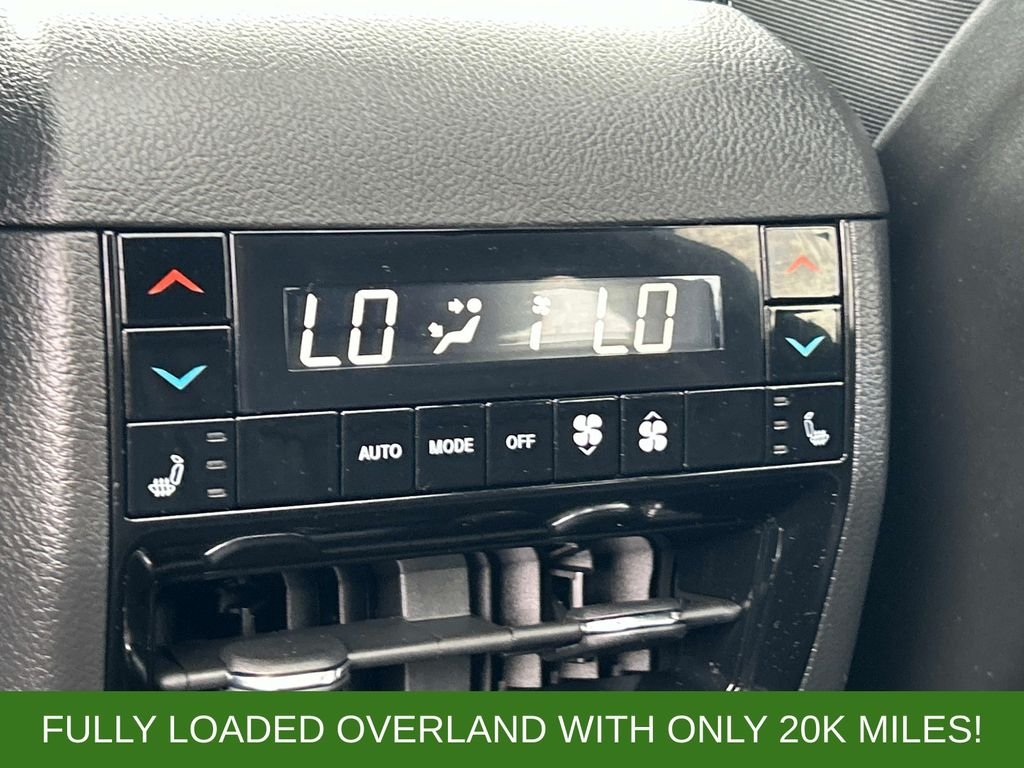 Used 2023 Black Jeep Overland 4xe image 23