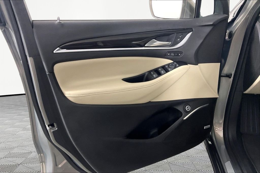 Used 2019 Gray Buick Premium Group image 17