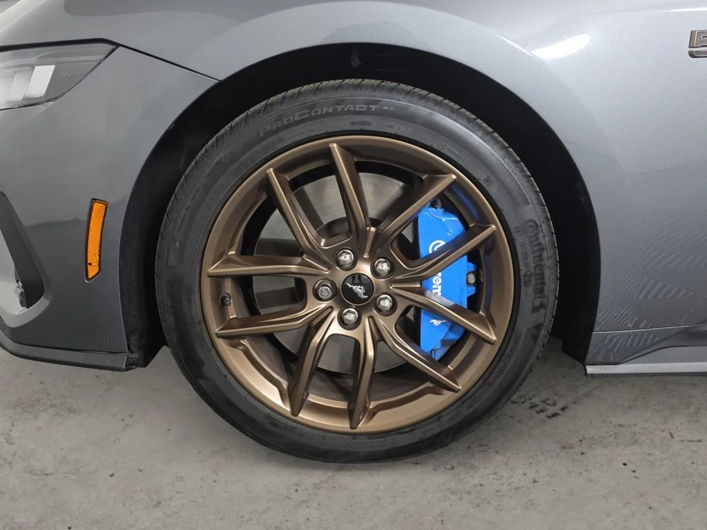 Used 2024 Gray Metallic Ford GT Premium image 9