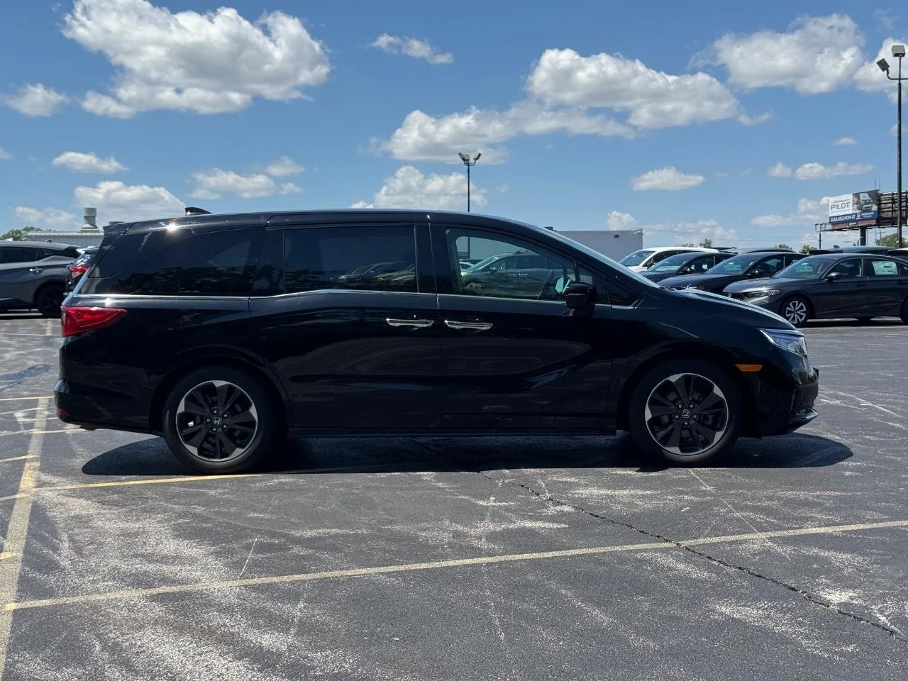 Used 2024 Crystal Black Pearl Honda Elite image 3