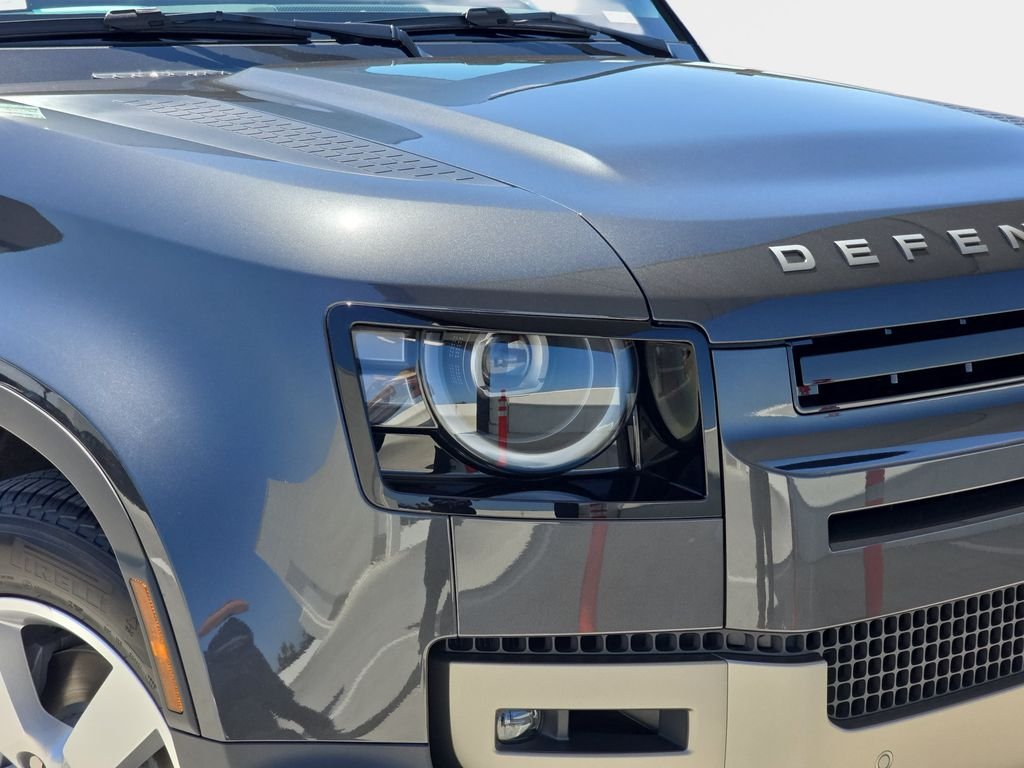 New 2026 Carpathian Grey Land Rover S image 33