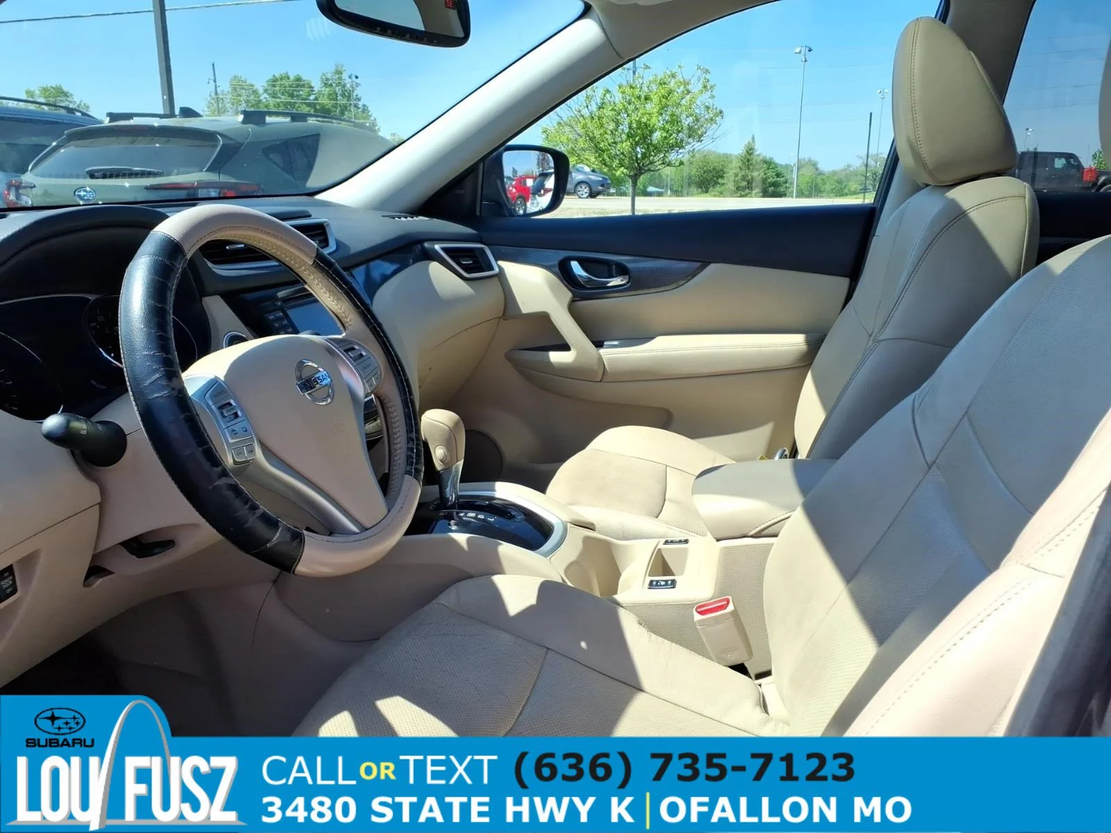 Used 2015 Gun Metallic Nissan SL image 24