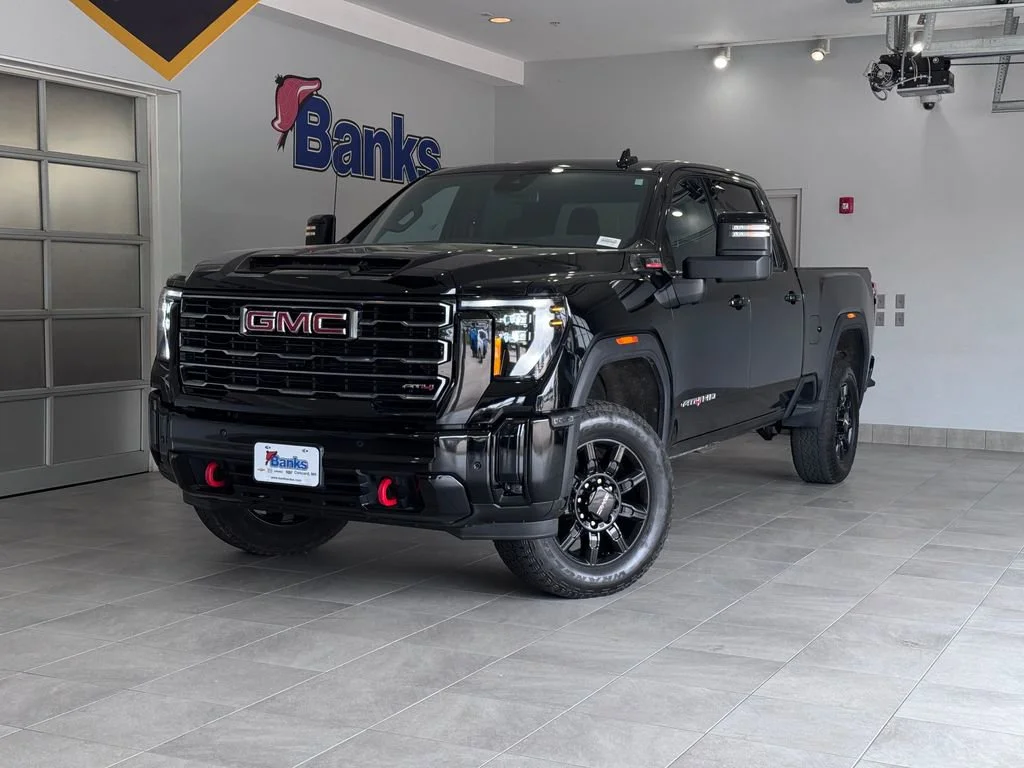 Certified Used 2025 Onyx Black GMC AT4 image 2