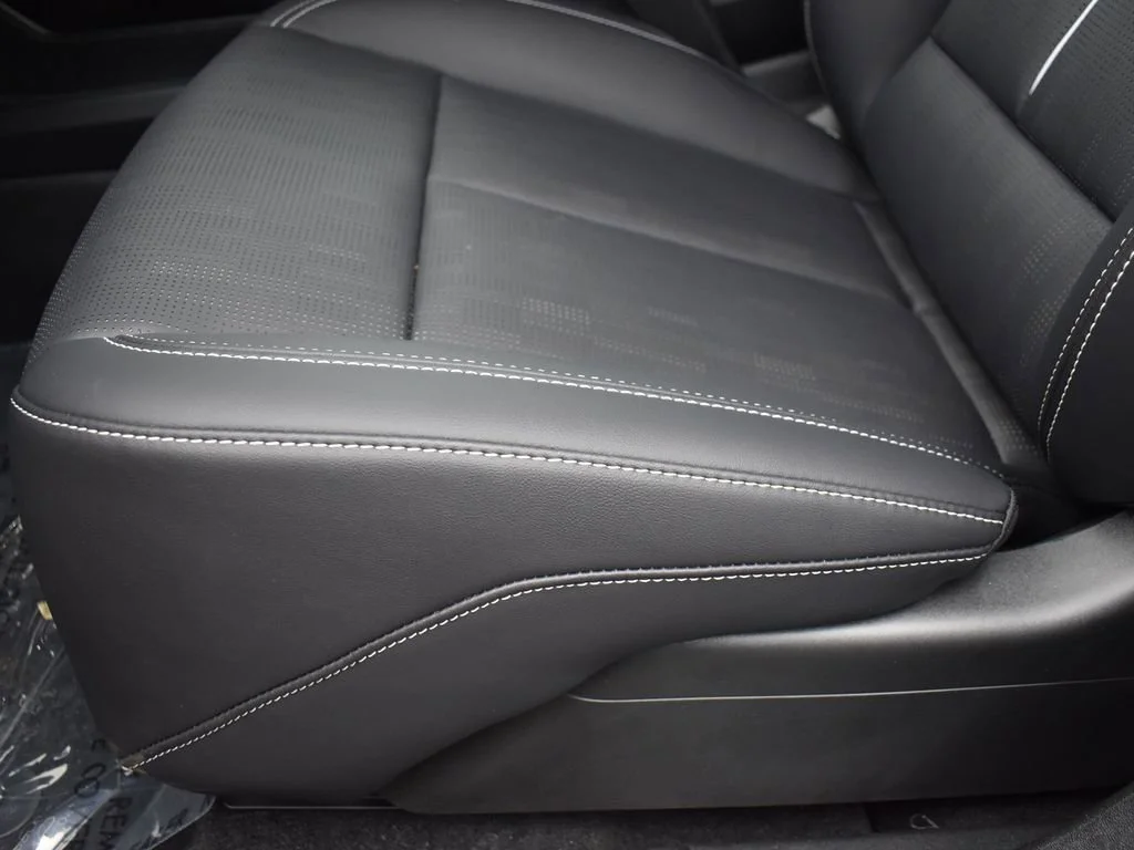 2026 Cadillac OPTIQ Premium Sport - Photo 11