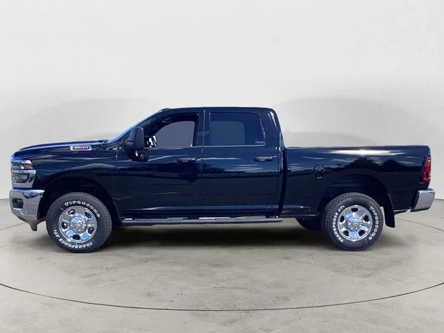 New 2026 Diamond Black Ram TRADESMAN CREW CAB 4X4 6