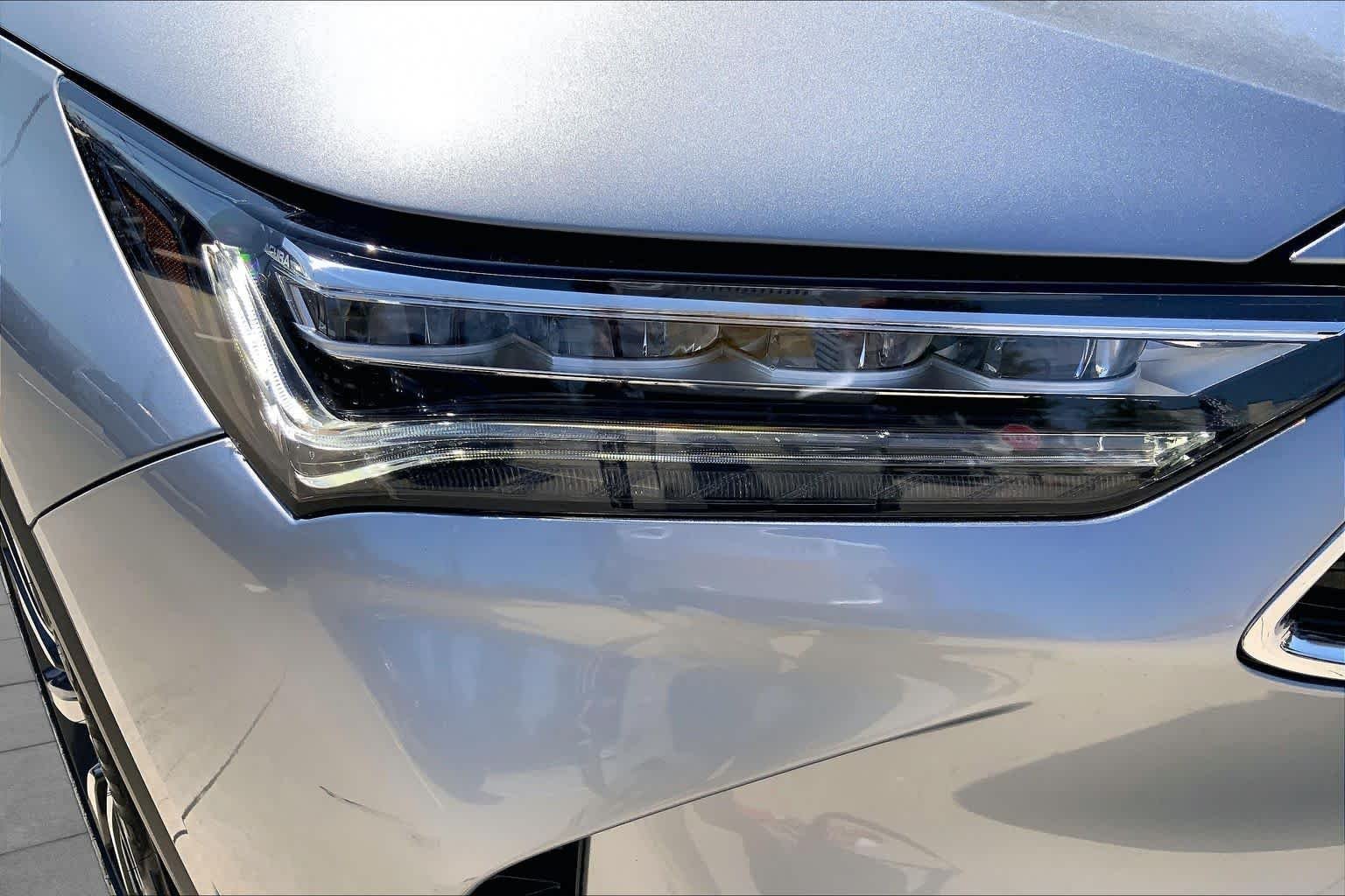 Used 2026 Solar Silver Metallic Acura w/Technology Package image 28