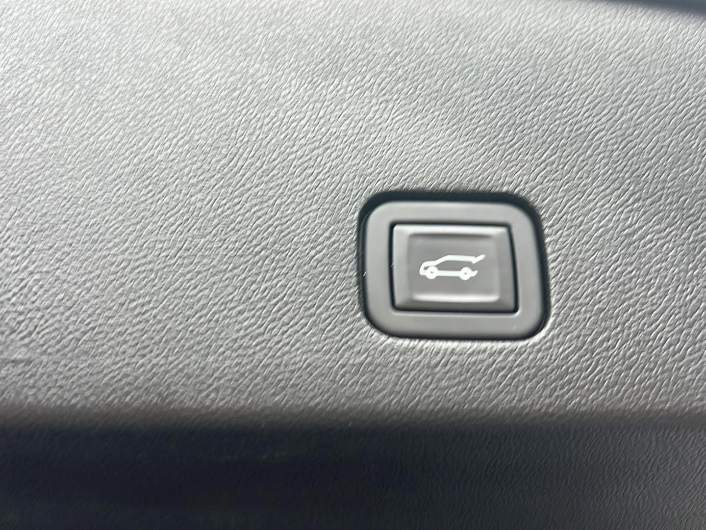 2024 Cadillac XT6 Premium Luxury - Photo 39