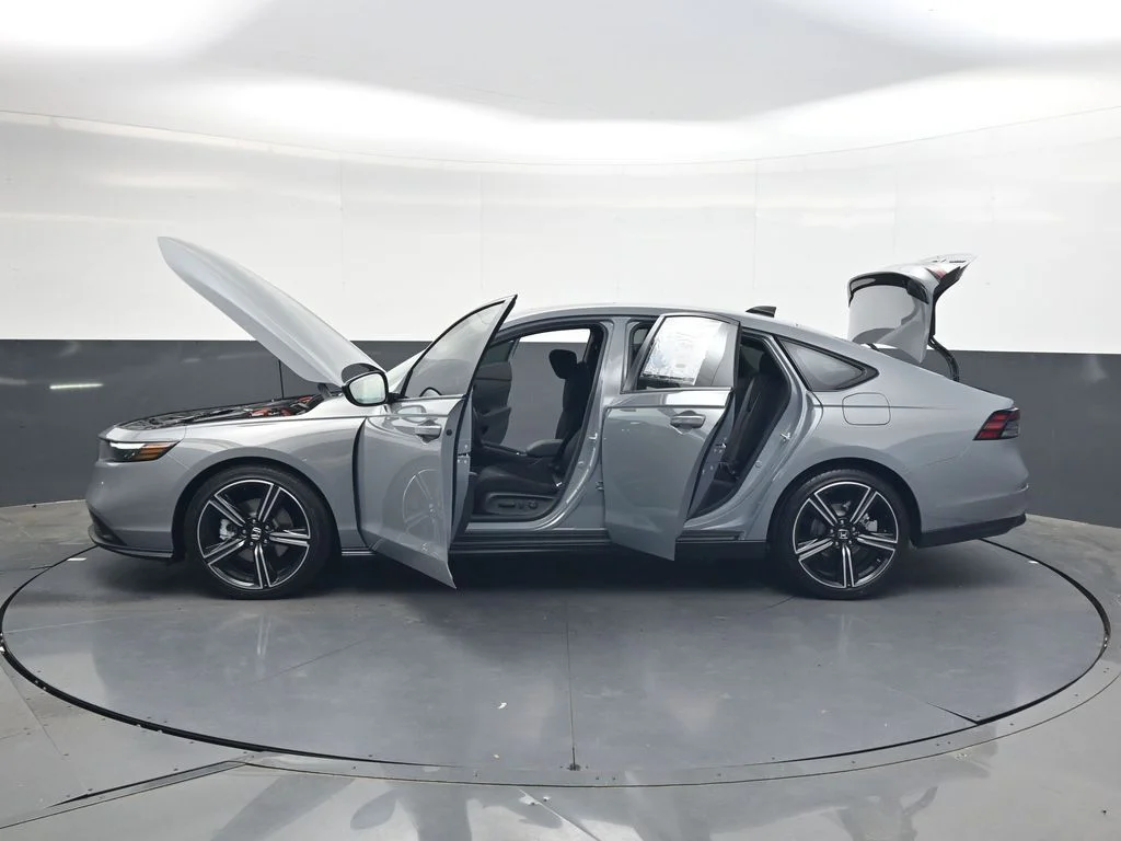 New 2026 Urban Gray Pearl Honda Sport image 35