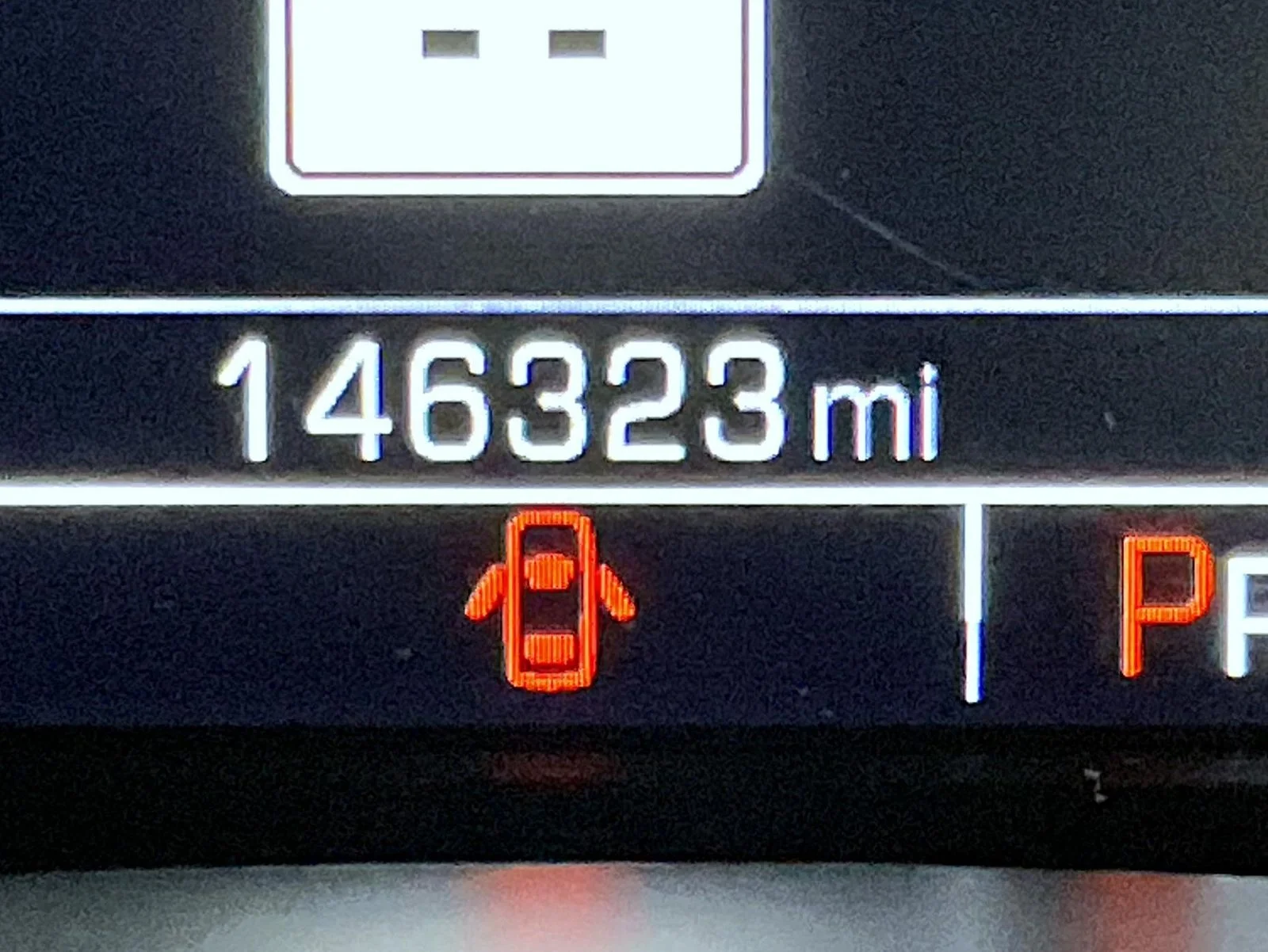Used 2018 Black GMC SLT image 14
