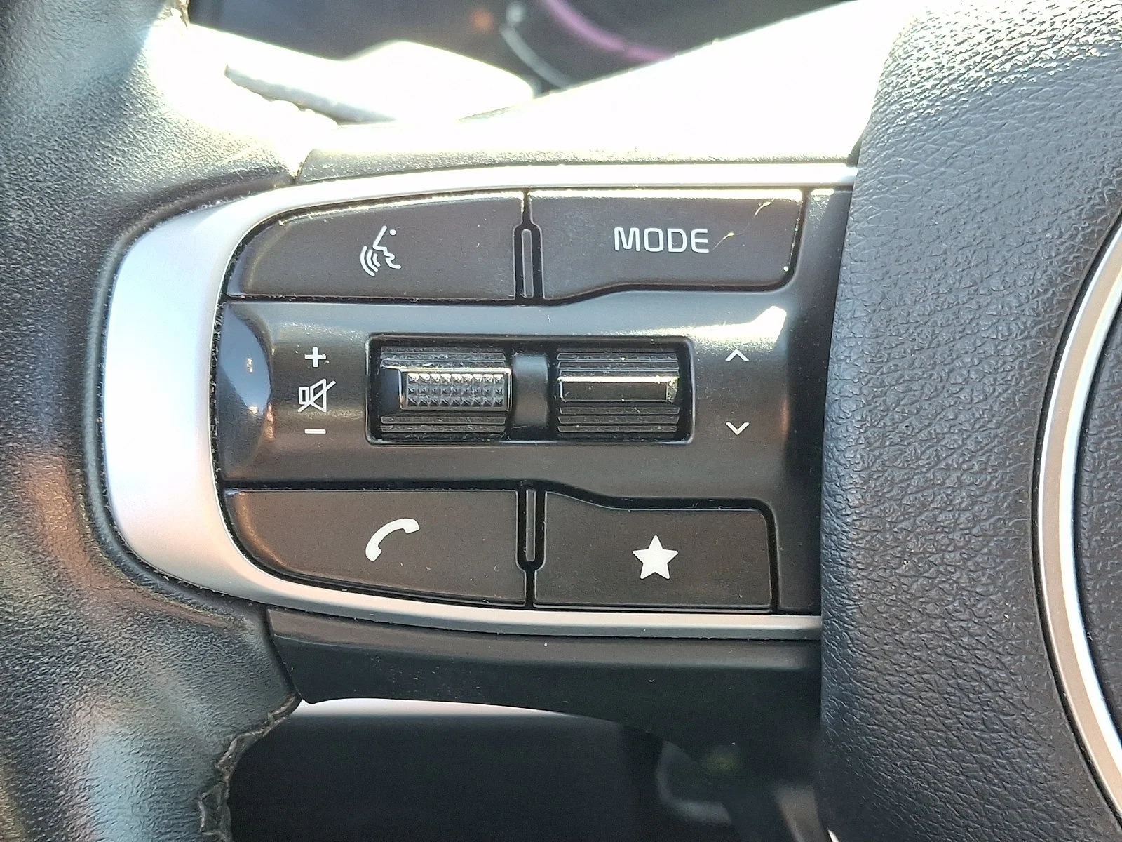 Certified Used 2024 Silver Kia EX image 21