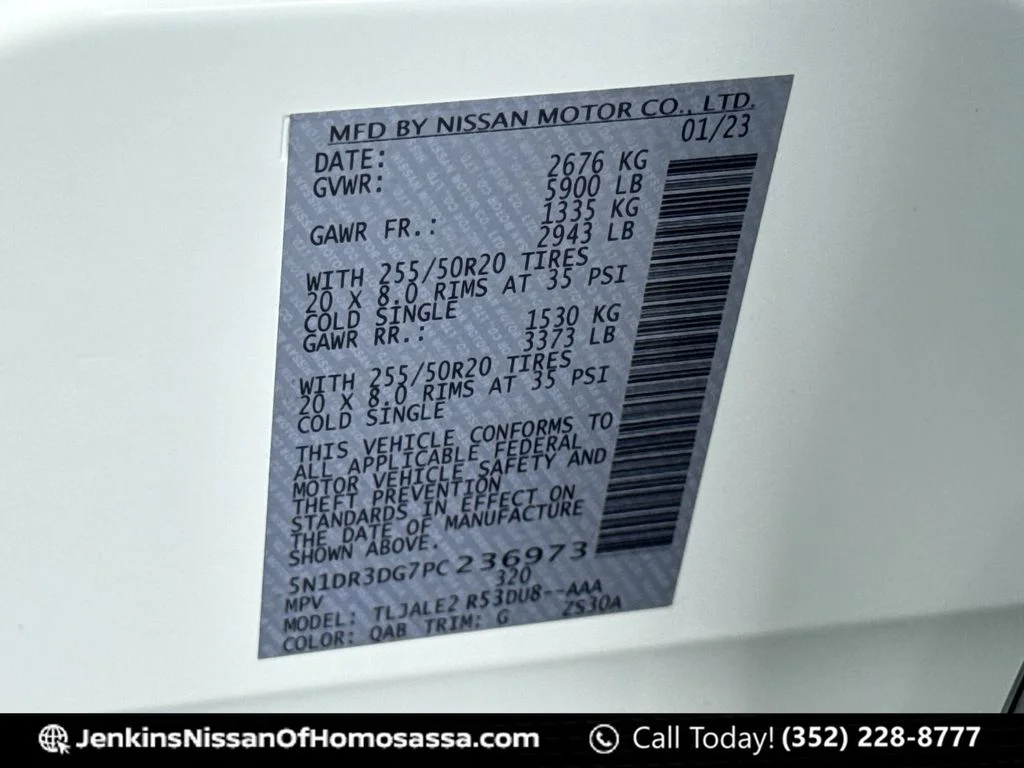 Used 2023 White Nissan Platinum image 50
