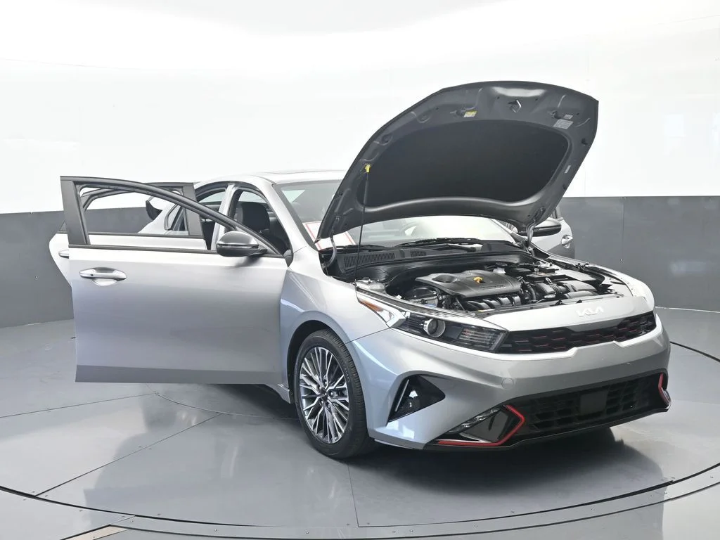 Used 2023 Steel Gray Kia GT-Line image 78