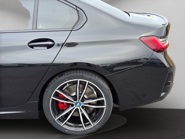 Used 2023 Black Sapphire Metallic BMW 330e xDrive image 23