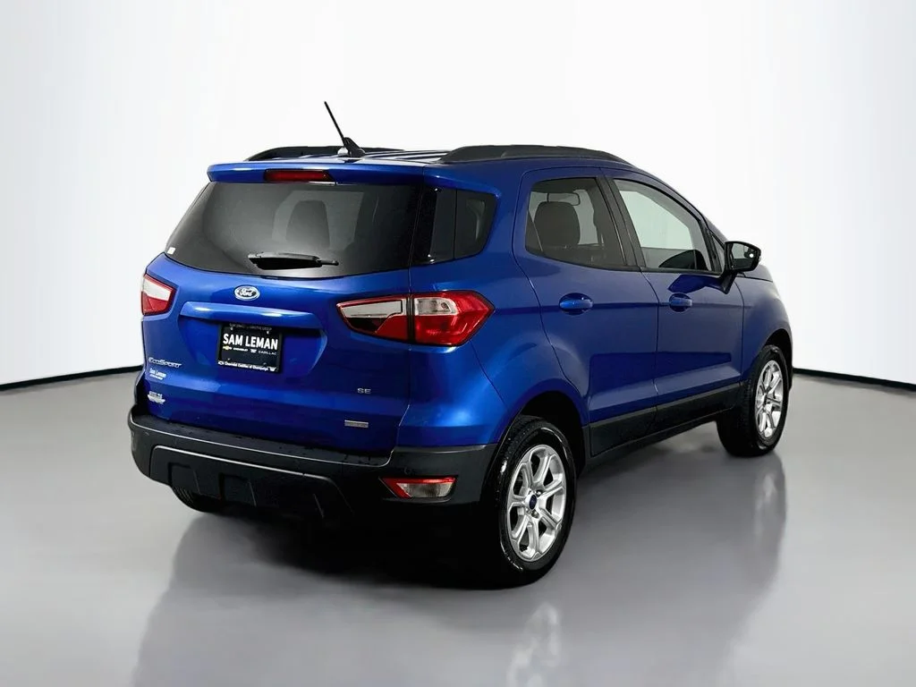 Used 2018 Blue Ford SE image 7
