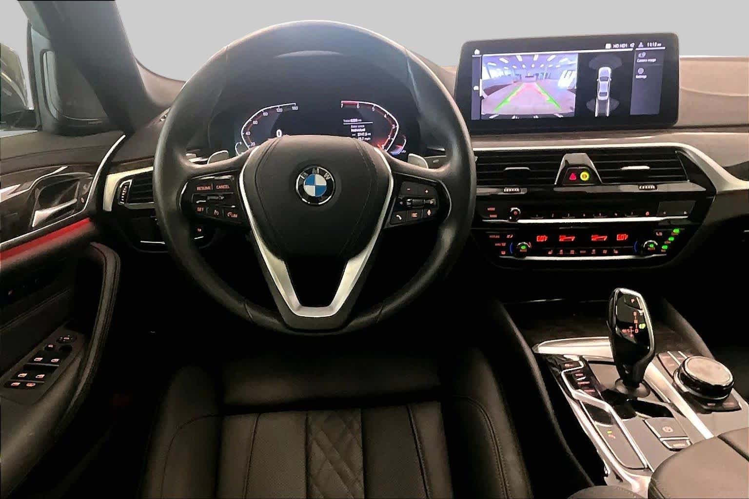 Used 2022 Bernina Grey Amber Effect Metallic BMW 530i image 5
