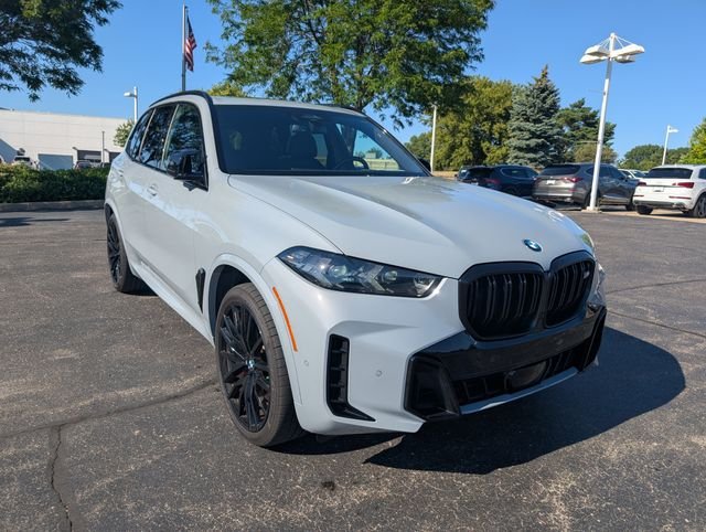 2025 BMW X5 M60i - Photo 8