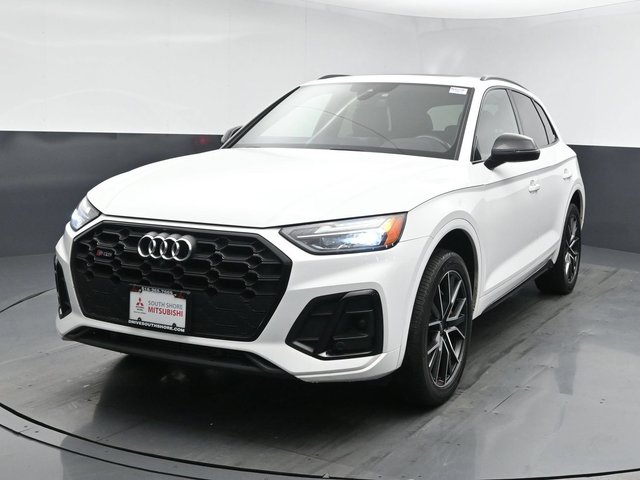 2023 Audi SQ5 Premium Plus