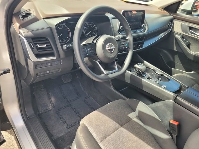 Used 2023 Silver Nissan SV image 12