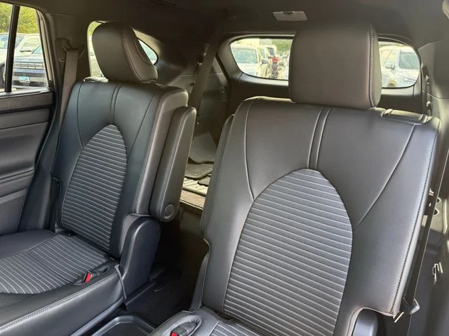 Used 2023 Magnetic Gray Metallic Toyota XSE image 32