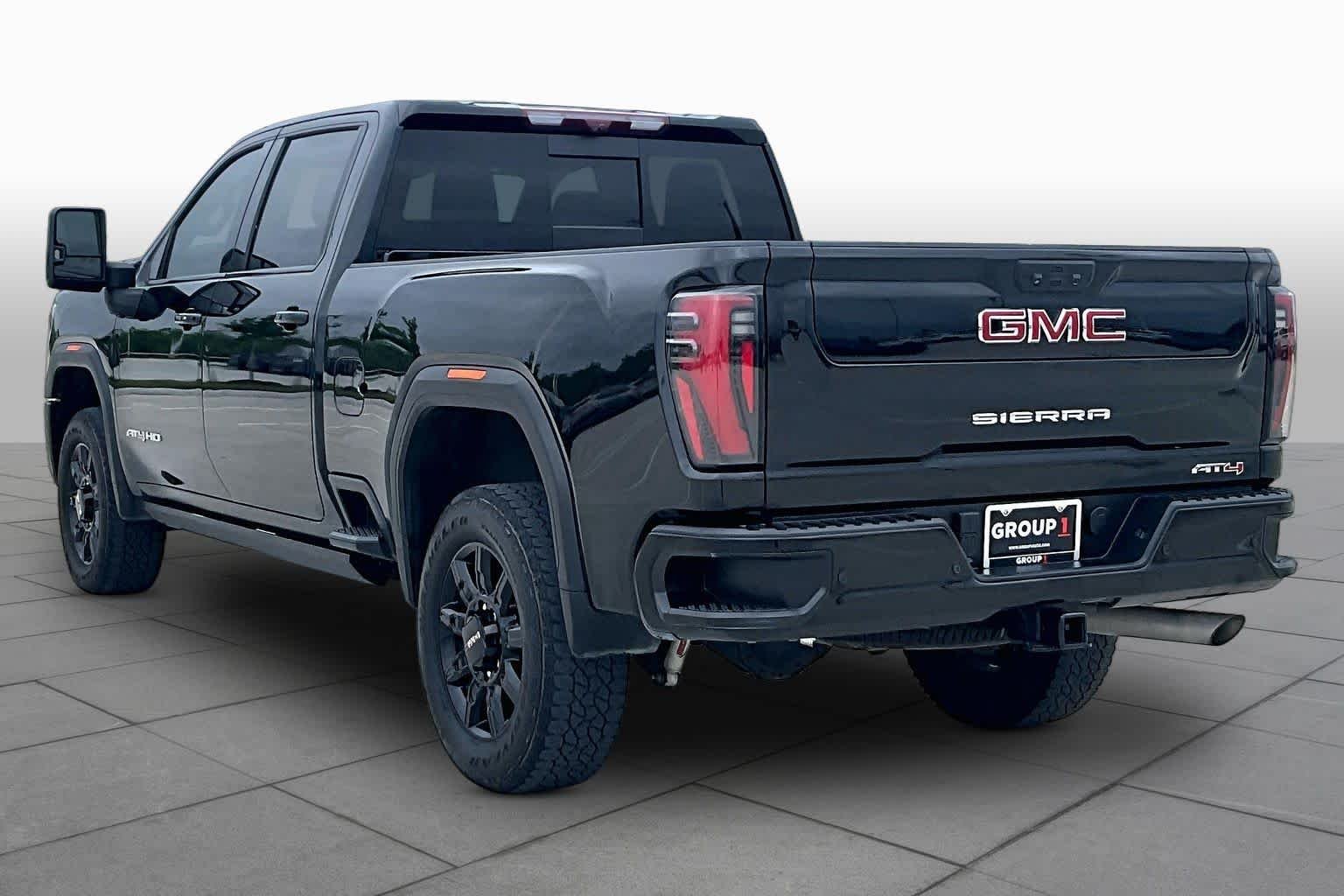 Used 2024 Onyx Black GMC AT4 image 12