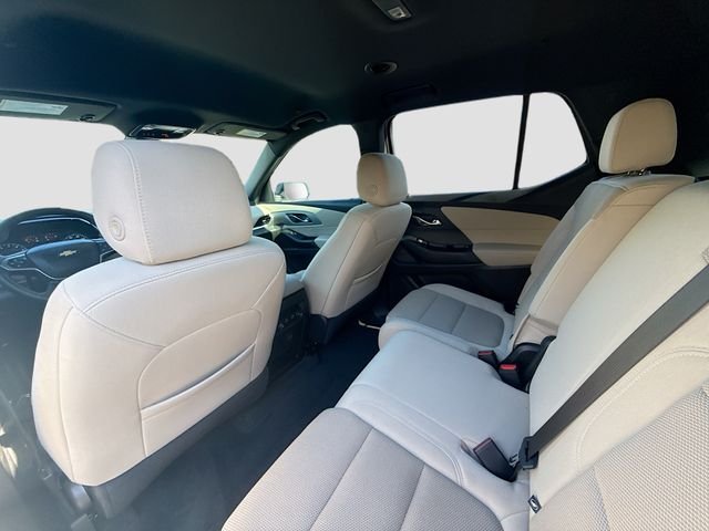Used 2022 White Chevrolet LS image 23